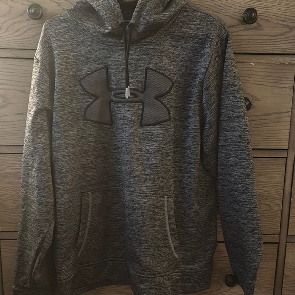 Under Armour Other - Under Armour Charcoal Pullover Hoodie